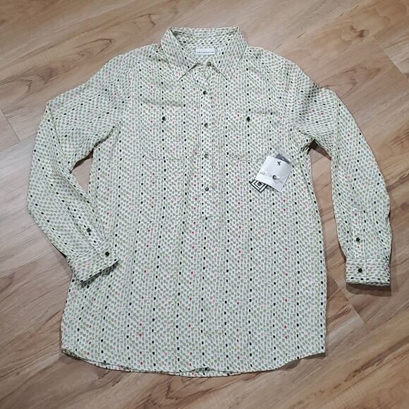 🔸️NWT Liz Claiborne Green Print Button Long Sleeve Top Small - Picture 1 of 10